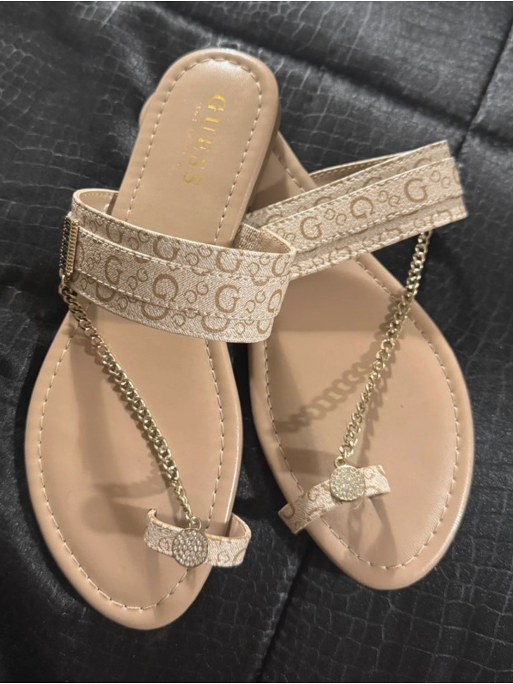 Guess Logo Beige Chain Toe-Post Sandals - Women's Beige Slip-On